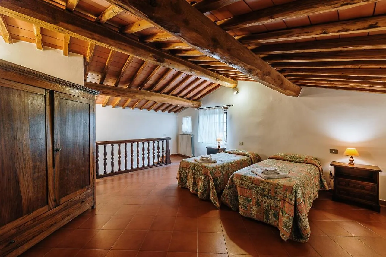 Borgo Villa A Sesta San Gusme 3*,